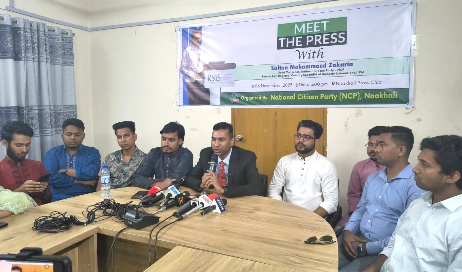 রাজনৈতিক একটা জনগোষ্ঠী আত্মীকরণ না হলে আ’লীগ ফিরে আসার রসদ রয়ে যাবে