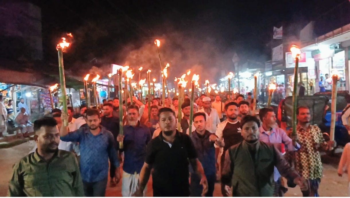 নোয়াখালী-০৫: ধানের শীষের প্রার্থীকে বয়কট করে বিএনপির বিক্ষোভ