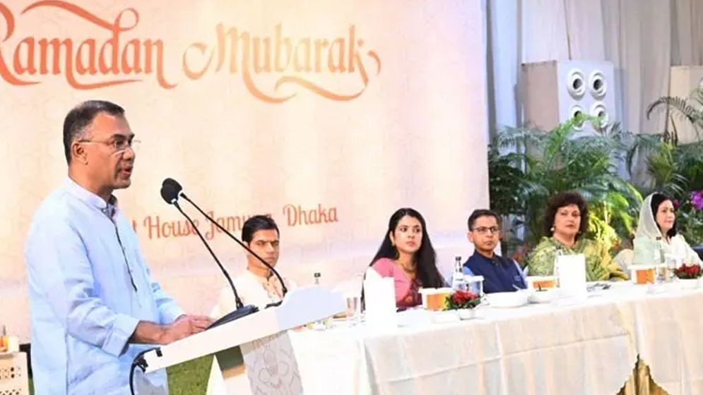 দুর্নীতির বিরুদ্ধে কঠোর পদক্ষেপ নেব, দলীয় পরিচয় দেখব না: প্রধানমন্ত্রী