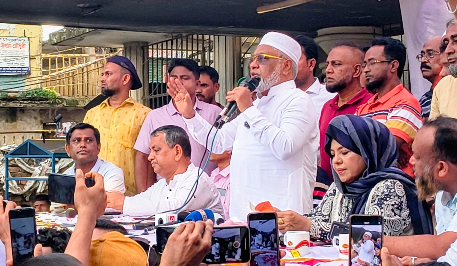 অস্ত্রধারী ও মাদক নির্মূলে প্রয়োজনে আরেকটি ‘ক্লিন হার্ট’ হবে: বরকত উল্লাহ বুলু