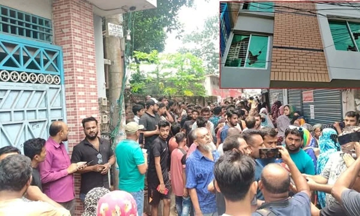 যশোরে জামায়াত এমপির বাড়ি ঘেরাও
